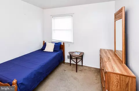 Bedroom - 6936 Lamont Dr, Lanham, MD 20706 photo 8 of 8
