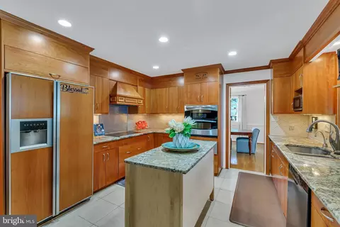 Kitchen - 4905 Smithwick Ln, Bowie, MD 20720 photo 2 of 3