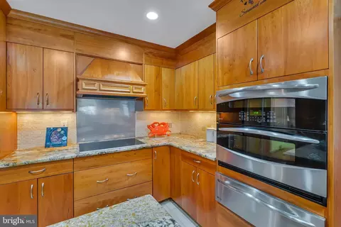 Kitchen - 4905 Smithwick Ln, Bowie, MD 20720 photo 3 of 3