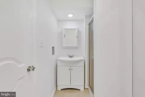 Entry Way - 4905 Smithwick Ln, Bowie, MD 20720 photo 9 of 9