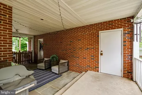 Exterior - 4905 Smithwick Ln, Bowie, MD 20720 photo 22 of 23