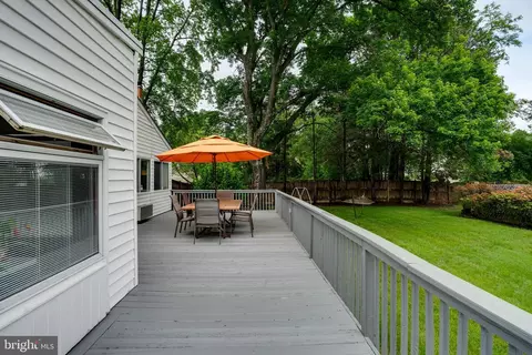Exterior - 4905 Smithwick Ln, Bowie, MD 20720 photo 5 of 23