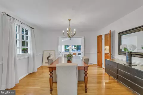 Dining - 4905 Smithwick Ln, Bowie, MD 20720 photo 2 of 5