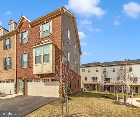 14716 Spring Haven Ln, Laurel, MD 20707 photo 40