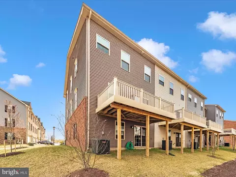 14716 Spring Haven Ln, Laurel, MD 20707 photo 38
