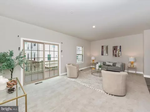 14716 Spring Haven Ln, Laurel, MD 20707 photo 8