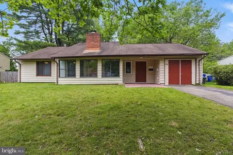 2506 Pittland Ln, Bowie, MD 20716