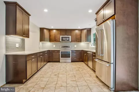 Kitchen - 9213 Fairlane Pl, Laurel, MD 20708 photo 1 of 5
