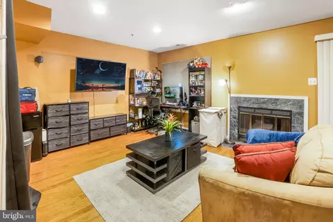 Living - 9213 Fairlane Pl, Laurel, MD 20708 photo 8 of 8