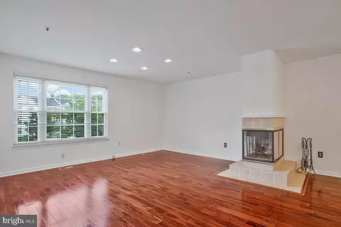 Living - 9213 Fairlane Pl, Laurel, MD 20708 photo 2 of 8