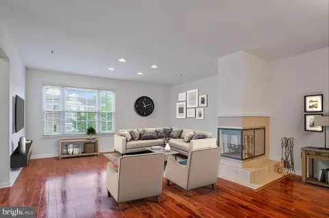 Living - 9213 Fairlane Pl, Laurel, MD 20708 photo 3 of 8