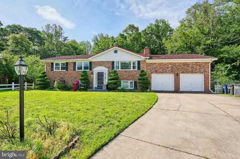 9405 Garden Cir, Clinton, MD 20735
