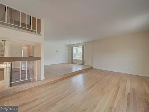 Living - 10512 Storch, Lanham, MD 20706 photo 7 of 11
