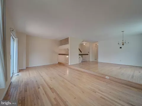 Living - 10512 Storch, Lanham, MD 20706 photo 6 of 11