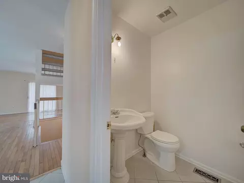 Entry Way - 10512 Storch, Lanham, MD 20706 photo 2 of 8