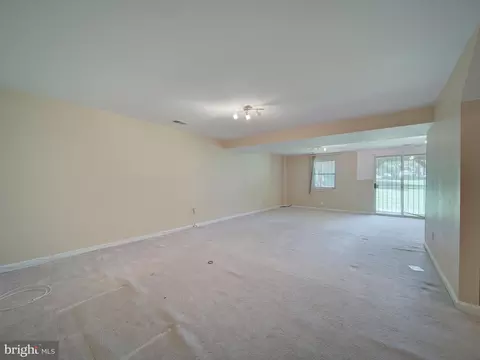 Living - 10512 Storch, Lanham, MD 20706 photo 9 of 11
