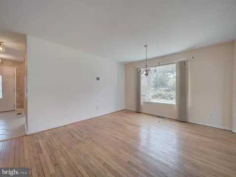 Living - 10512 Storch, Lanham, MD 20706 photo 4 of 11