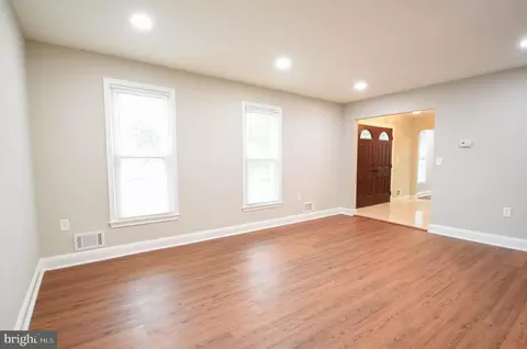 Living - 8514 Magnolia Dr, Lanham, MD 20706 photo 2 of 4