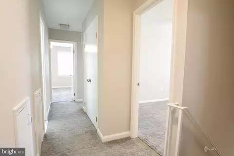 Entry Way - 8514 Magnolia Dr, Lanham, MD 20706 photo 5 of 6