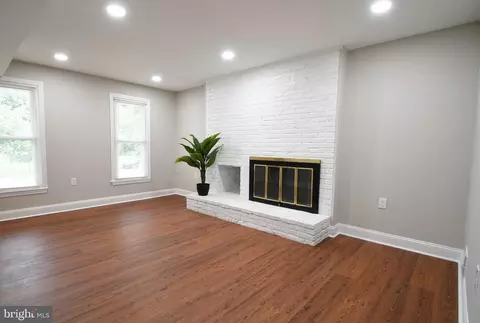 Living - 8514 Magnolia Dr, Lanham, MD 20706 photo 4 of 4