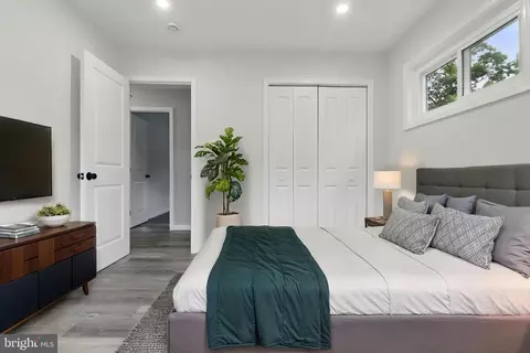 Bedroom - 6314 Hardwood Dr, Lanham, MD 20706 photo 12 of 18