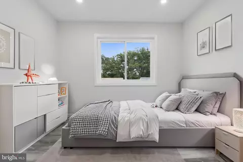 Bedroom - 6314 Hardwood Dr, Lanham, MD 20706 photo 14 of 18