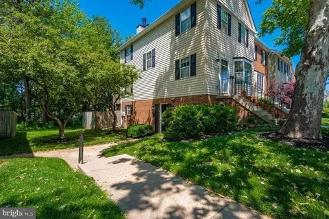 7642 N Arbory Way #136, Laurel, MD 20707