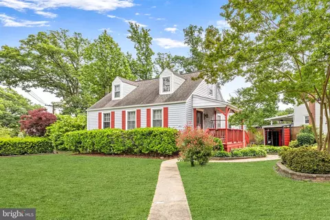 4117 71st Ave, Hyattsville, MD 20784