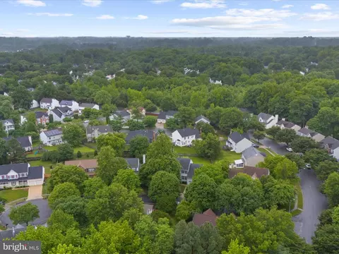 View/Area - 16103 Arrowroot Ct, Bowie, MD 20716 photo 6 of 9