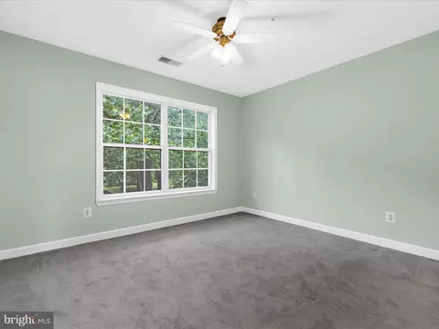Bedroom - 16103 Arrowroot Ct, Bowie, MD 20716 photo 6 of 8