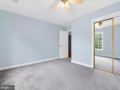 Bedroom - 16103 Arrowroot Ct, Bowie, MD 20716 photo 5 of 8