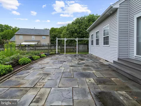 Exterior - 16103 Arrowroot Ct, Bowie, MD 20716 photo 8 of 16