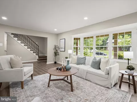 Living - 8906 Eastbourne Ln, Laurel, MD 20708 photo 4 of 5