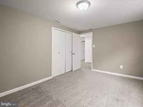 Bedroom - 8906 Eastbourne Ln, Laurel, MD 20708 photo 6 of 8