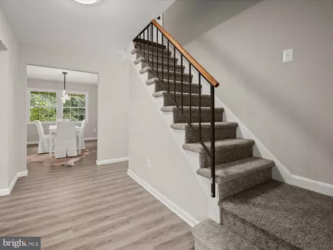 Entry Way - 8906 Eastbourne Ln, Laurel, MD 20708 photo 1 of 2