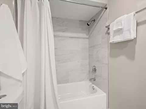 Bath - 8906 Eastbourne Ln, Laurel, MD 20708 photo 3 of 5