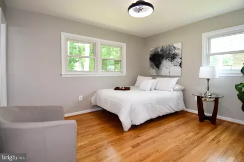 Bedroom - 9616 Small Dr, Clinton, MD 20735 photo 5 of 7