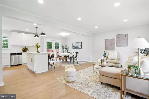 12505 Carland Pl, Laurel, MD 20708