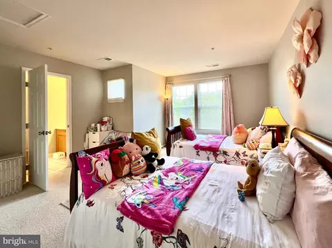 Bedroom - 13501 Oaklands Manor Dr, Laurel, MD 20708 photo 3 of 7