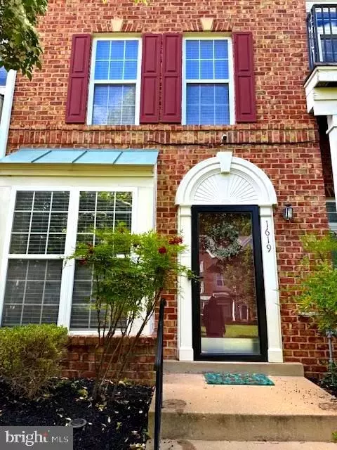 1619 Post Oak Dr #17, Bowie, MD 20721