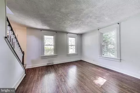 Living - 9112 3rd St, Lanham, MD 20706 photo 2 of 6