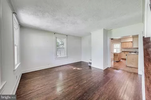 Living - 9112 3rd St, Lanham, MD 20706 photo 6 of 6