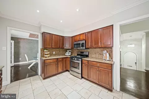 Kitchen - 6706 96th Ave, Lanham, MD 20706 photo 1 of 5