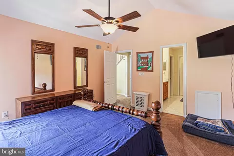 Bedroom - 14113 Greenview Dr, Laurel, MD 20708 photo 3 of 5
