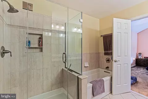 Bath - 14113 Greenview Dr, Laurel, MD 20708 photo 2 of 2