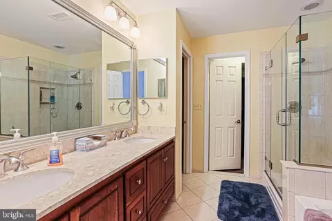 Bath - 14113 Greenview Dr, Laurel, MD 20708 photo 1 of 2