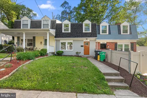 7709 Greymont St, Landover, MD 20785