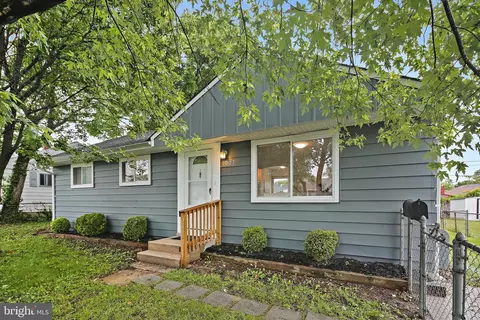 Exterior - 1007 7th St, Laurel, MD 20707 photo 3 of 4