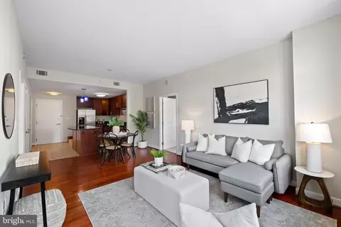 157 Fleet St #1006, Oxon Hill, MD 20745