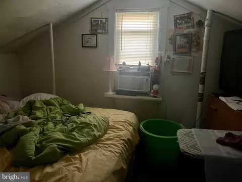 Bedroom - 3706 36th St, Mount Rainier, MD 20712 photo 7 of 7
